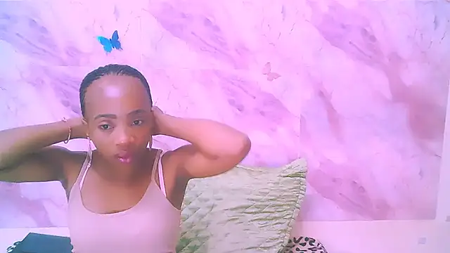 EbonyCreamy69 élő XXX-chatje