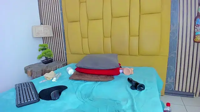 alice_rouusse লাইভ XXX চ্যাট