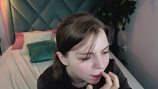 LesleySky élő XXX-chatje