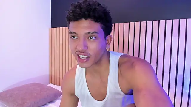 jhoystrong_ Pertunjukan Webcam