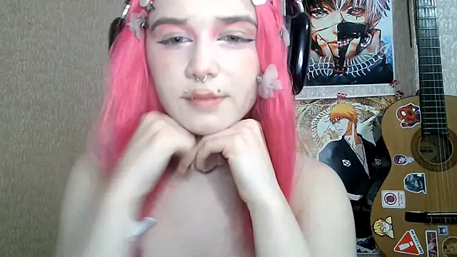 MilaTyan লাইভ XXX চ্যাট