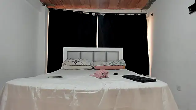 Danna_777のライブXXXチャット