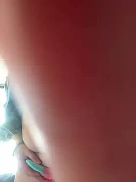 Chat XXX ao vivo de CUMFOREVERY1nTitTiES2