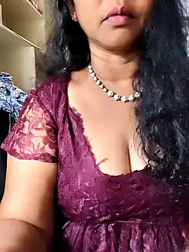 AMRUTHA-116's Live XXX Chat