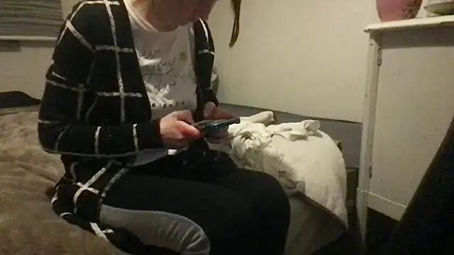 Chat +18 de Kittymarlene ao vivo