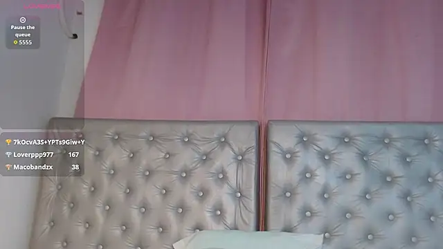 angiellam: απευθείας συνομιλία ΧΧΧ