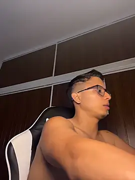 Gael_Velaryx 라이브 XXX 채팅