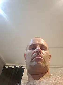 BigDorset8360's Live XXX Chat