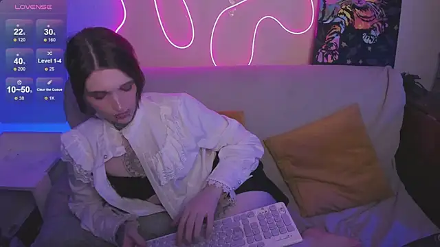 Simona_Rain élő XXX-chatje