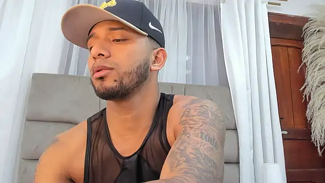 Chat XXX ao vivo de Robin_Rief