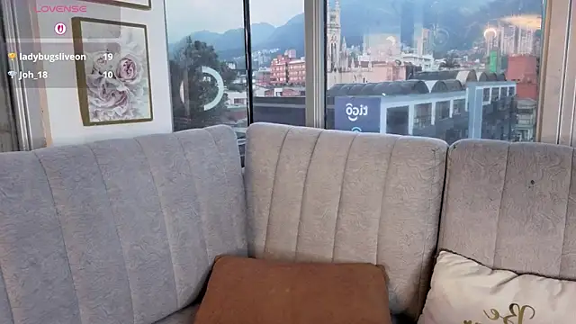 Chat XXX en directo de Daphne_chers