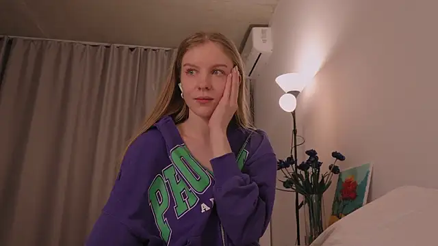 NikaCherie's Live XXX Chat