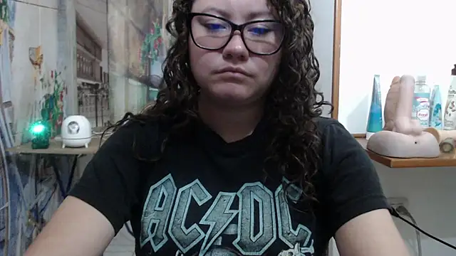 curly_greeneyed Obrolan Langsung XXX