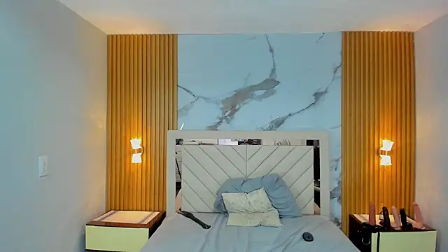 Chat XXX en directo de KAROLLJONES1