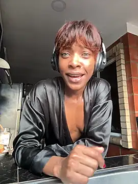 Chatroom XXX en direct de GenesisJordan