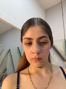 แชท XXX สดของ AriaWillssX