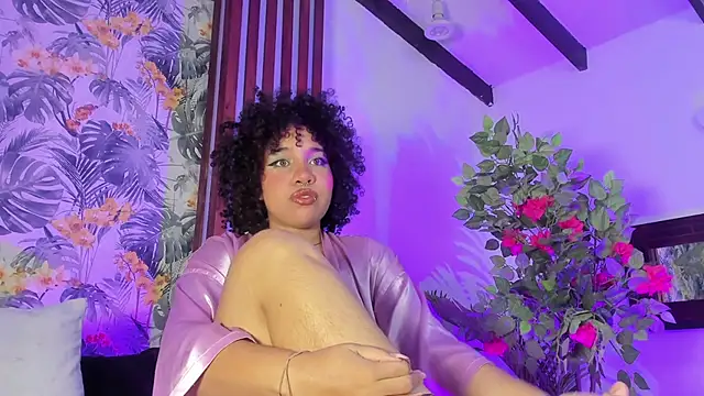 Mila_lanes' Live XXX Chat