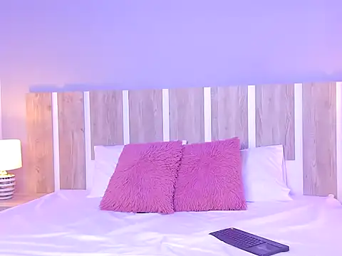 EmilySearss 现场XXX聊天