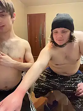 Pokazy przed kamerką – desiredude9