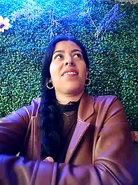 Luianna's Live XXX Chat