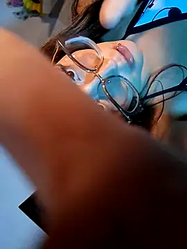 the_lagoon_girl's Live XXX Chat