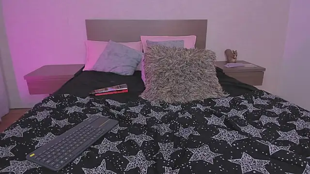 Katyrousee's Live XXX Chat