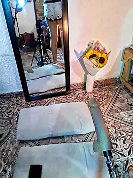 the_lagoon_girl: онлайн-секс-чат