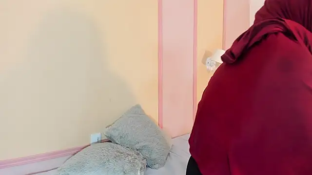 _zharaa's Webcam Show