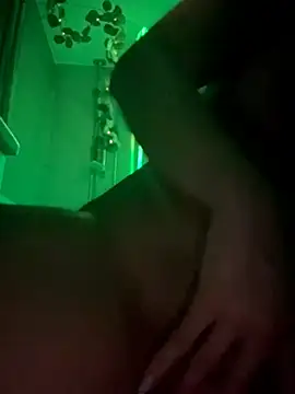 Czat XXX na żywo – Risky_Workouts