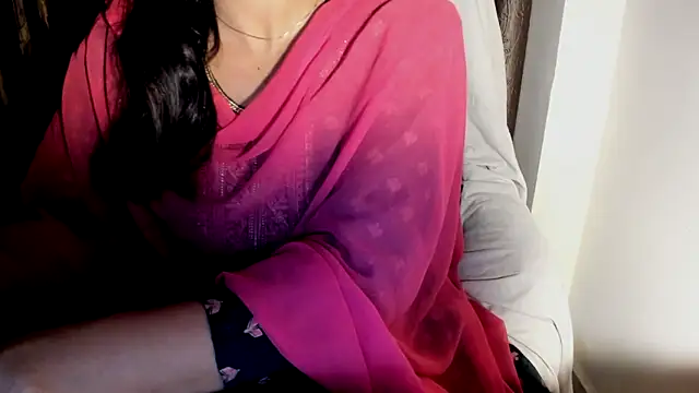 Chat XXX en directo de TheShyGirl_