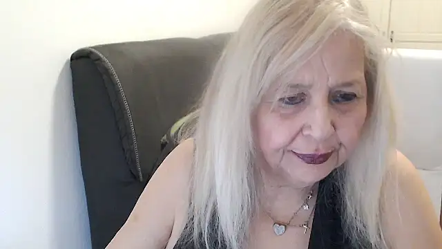 SusiLifeXXX Chat XXX in diretta