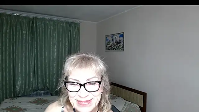 YaniSuns – Live XXX-chat