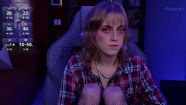 KiraMontoya: онлайн-секс-чат