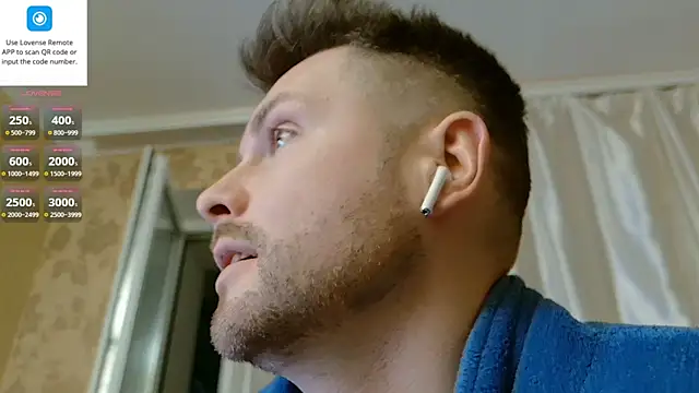 MartinBrandon live XXX chat