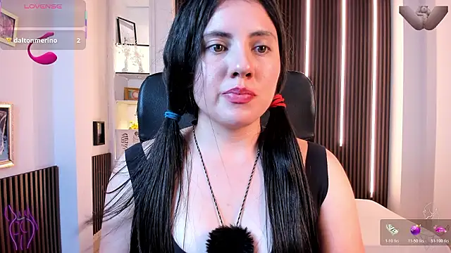 Czat XXX na żywo – Alicee_Broownn