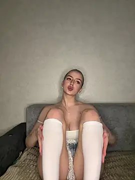 MissOyee Live XXX-chat