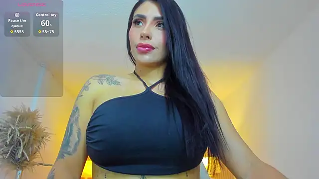 Sarah_Stone_: онлайн-секс-чат