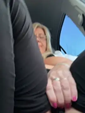 Chatroom XXX en direct de Lenaxox