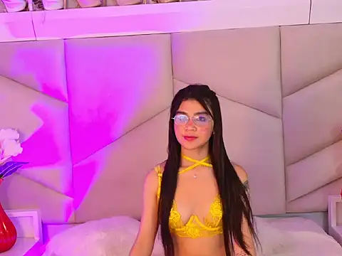 OliviaDiaz Chat XXX in diretta