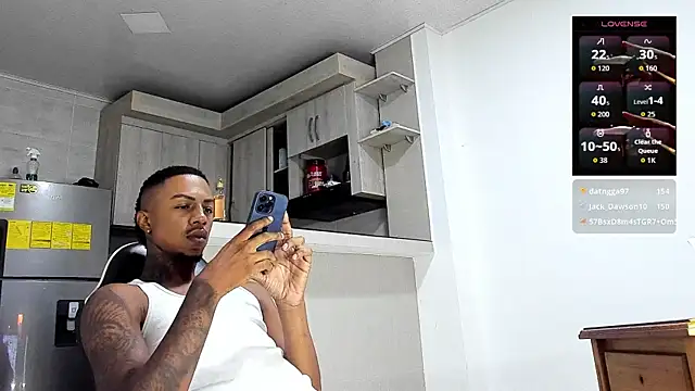 YeremiBrowm Show in webcam