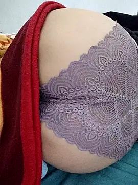 Haralushiaaa – webcam-show