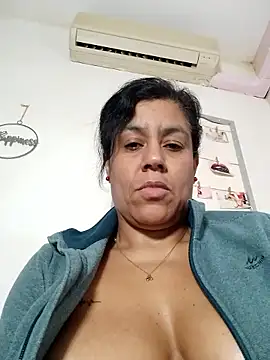 Czat XXX na żywo – Molly_newman6