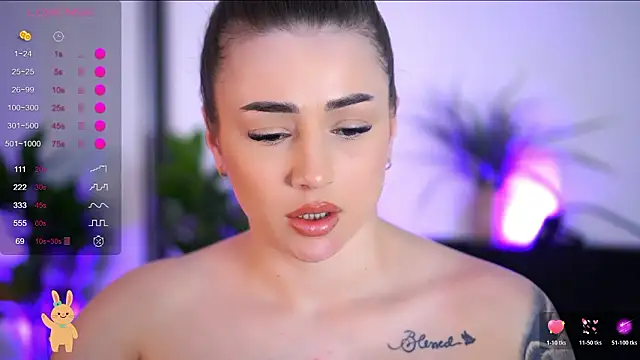 BabbyAisha Webcam show