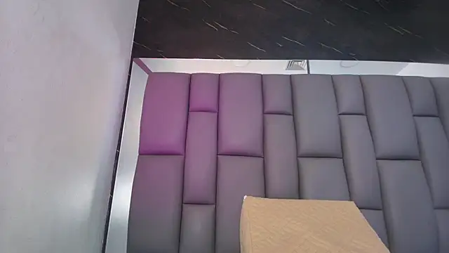 Chat XXX ao vivo de kissme_luna