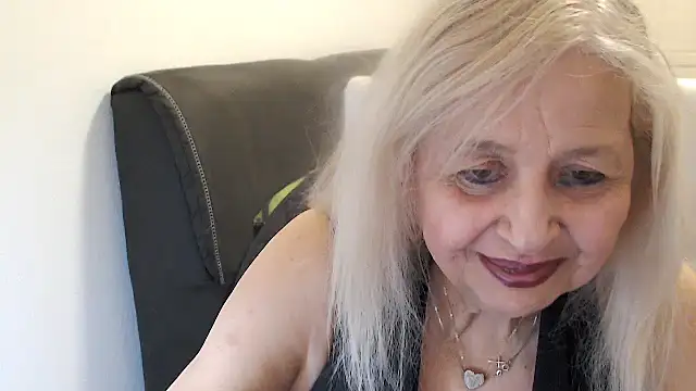 SusiLifeXXX Chat XXX in diretta