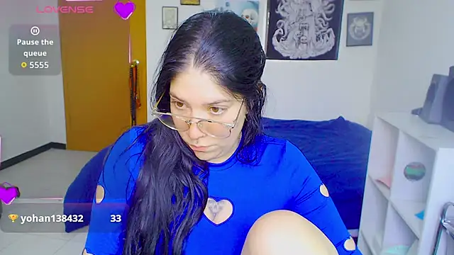 sharonnleon: απευθείας συνομιλία ΧΧΧ