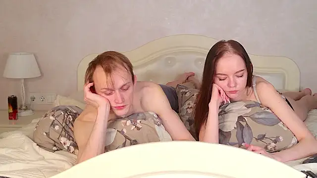 WeksaMur Chat XXX in diretta