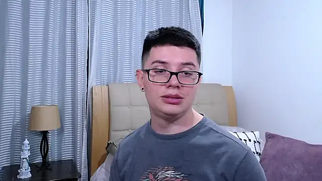 BlackFoXXX69n Live XXX chat