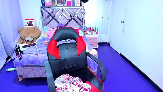 Luna_Analya Adlı Modelin Canlı XXX Sohbeti