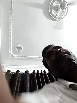 Chat XXX Live Chanderi19